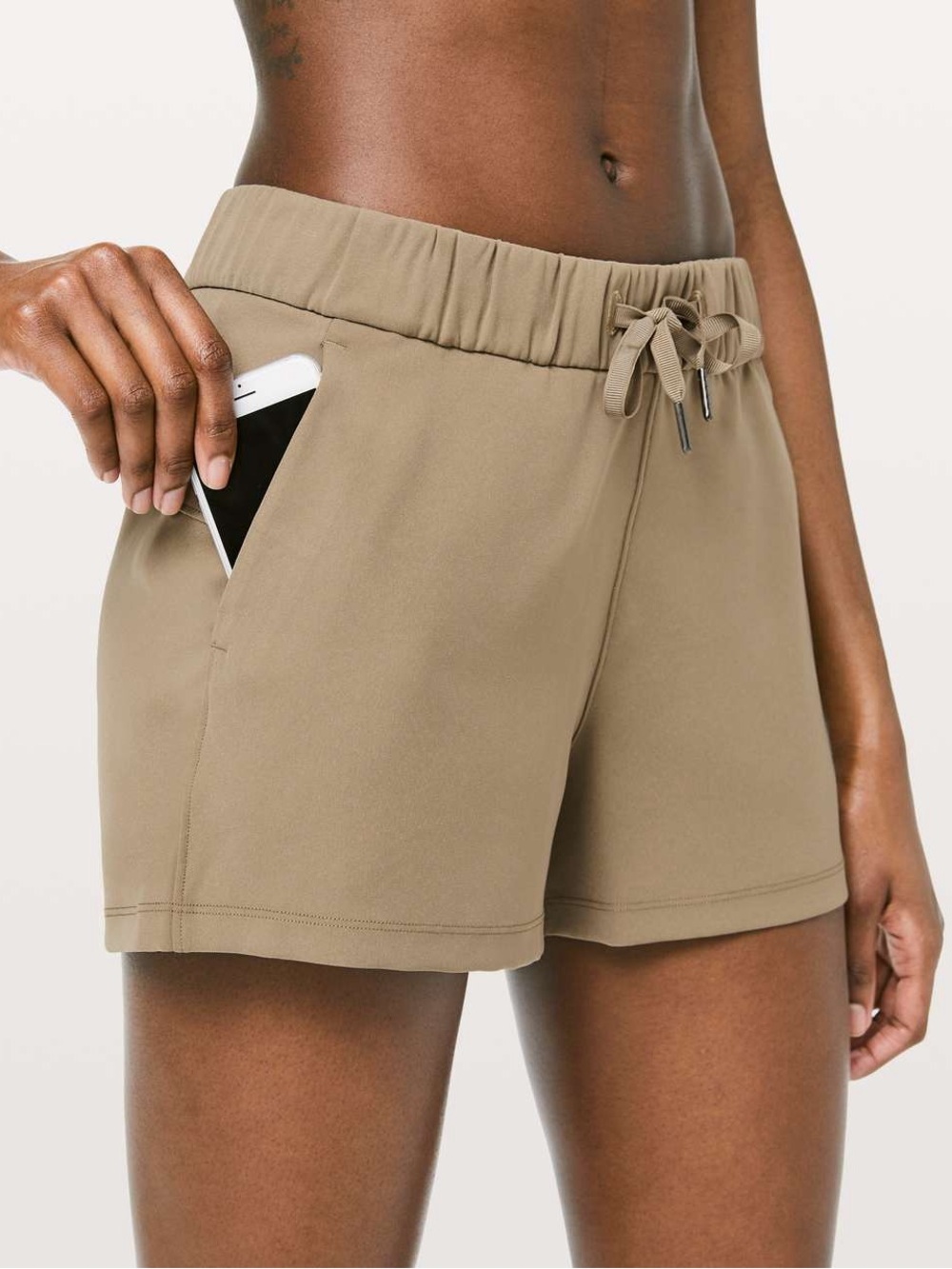 Lululemon On The Fly Short *Woven *2.5"
Frontier